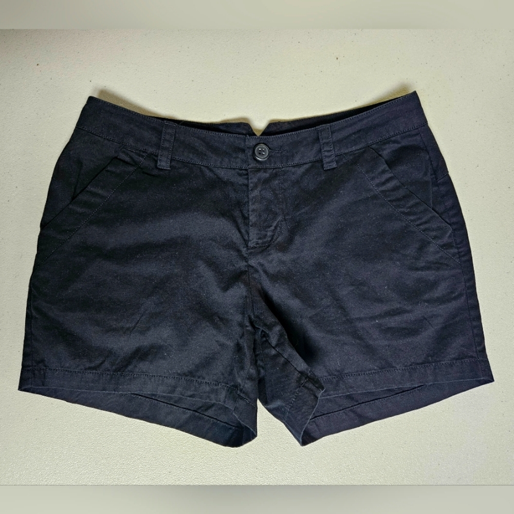 Women's Columbia Shorts size 4